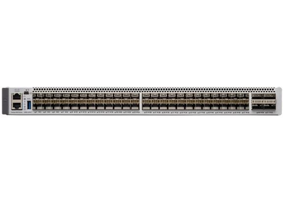 Cisco Catalyst 9500 - Network Advantage - Switch L3 verwaltet - Switch - 48-Port, Hallittu, L2/L3, Täysin kaksipuolinen, Telineasennus