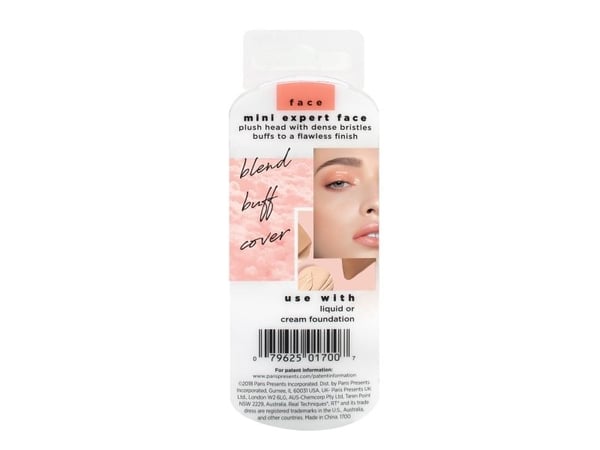 Real Techniques Mini Expert Face Brush