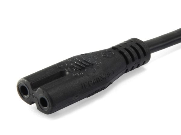 Equip 112161, 3 m, 2-nastainen, C7-liitin, H03VVH2-F, 250 V, 2,5 A