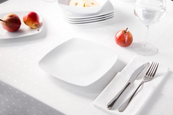 MariaPaula kvadratisk porselensdessertfat/vinterretter Moderna hvit 20,5 cm