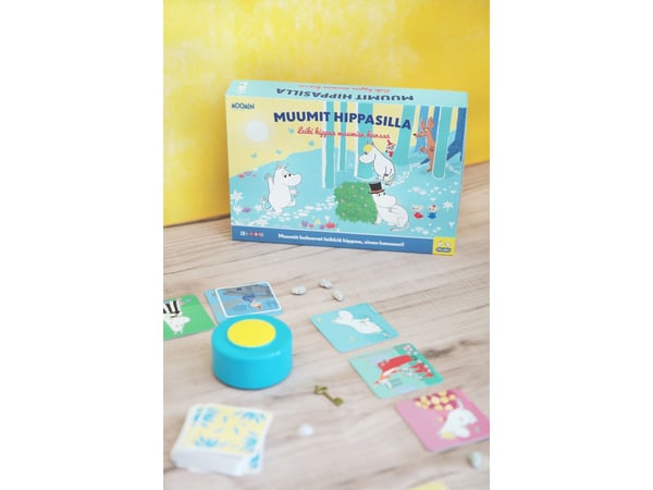 Tag with Moomin Trolls