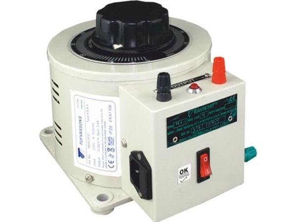 BREVE Automuuntaja 1-fazowy AUTO KIEA 4 230V/0-260V 3.8A 19854-0032