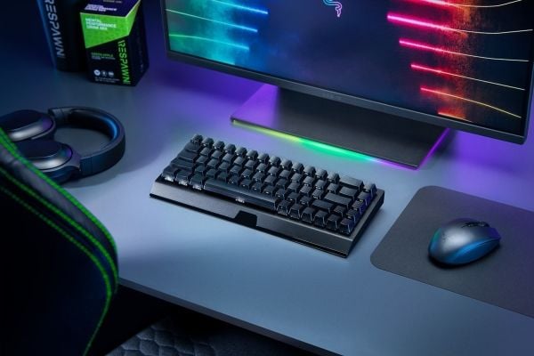 Razer BlackWidow V3 Mini HyperSpeed - Phantom Edition - tastatur - bakgrunnsbelyst - trådløs - USB-C, 2.4 GHz, Bluetooth - QWERTY - USA - tastsvits...