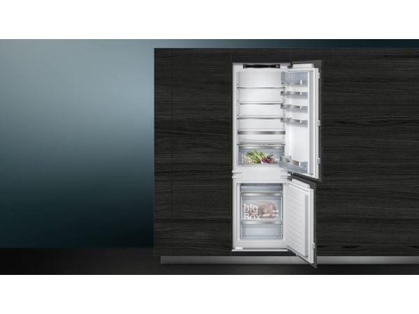 Siemens iQ500 KI86SADE0, 266 L, SN-ST, 36 dB, 7 kg/24h, E, Valkoinen