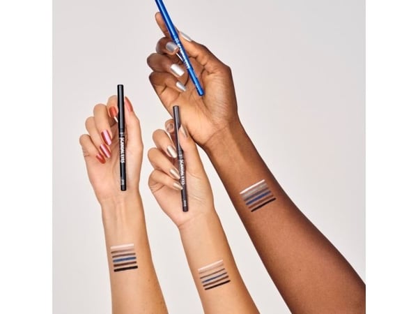 Rimmel Scandaleyes Exaggerate, Kohl, Sort, Intense Black, Blyant, 24 t, Isododecane, Polyethylene, Synthetic Wax, Etylen/Propylen Copolymer, Bis-Di...