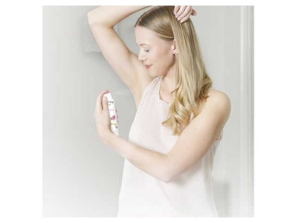 Dove Go Fresh Revive Deodorant med granateple og sitronverbena 250 ml