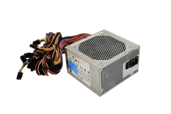 Seasonic JT Series SSP-600JT - Strømforsyning (intern) - ATX12V 2.3 - 80 PLUS Gold - AC 100-240 V - 600 Watt - aktiv PFC