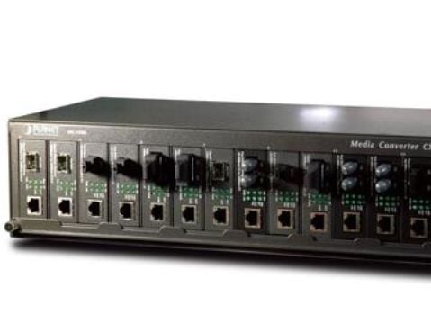 PLANET MC-1500 - Medieomformer - 2.4U - rackmonterbar