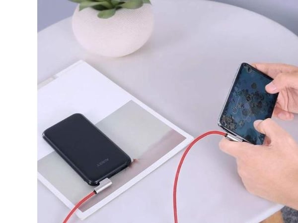 CB-AL01 Rød OEM Nylon USB-kabel - Lyn | 2m | 90 graders plugger | MFi-sertifisert