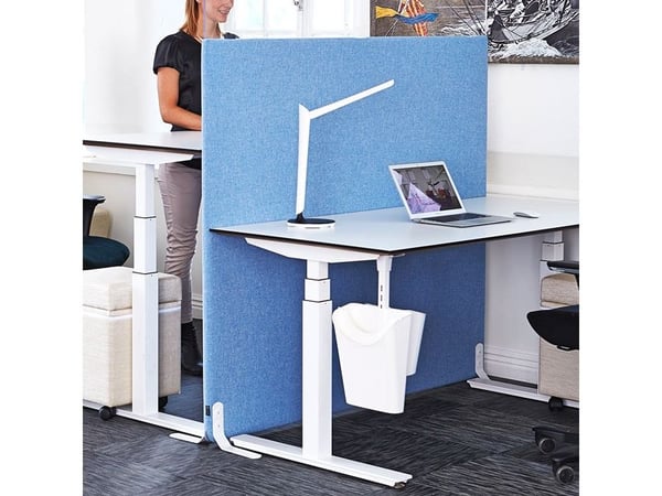 Gulvskærm 1400x1200 mm med søm Prisgruppe 1