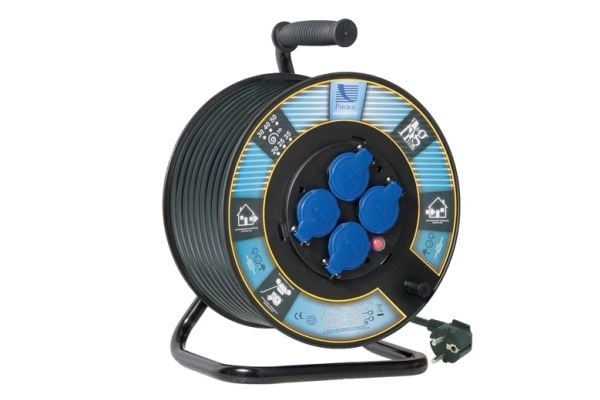 Pawbol Reel H05rr F 3X1.5 - 40M. 4X16a. Ip44