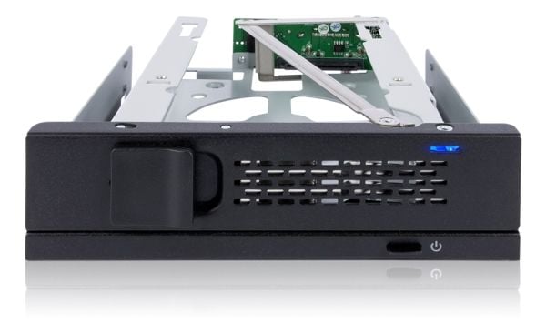 IcyDock mobil rack: 1x 3,5" SATA i 1x 5,25" - vifte