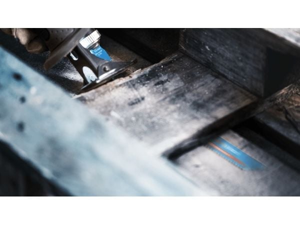 Bosch BAJONET SAHAN KIINNITIN S1122CHM PUU/METALLI