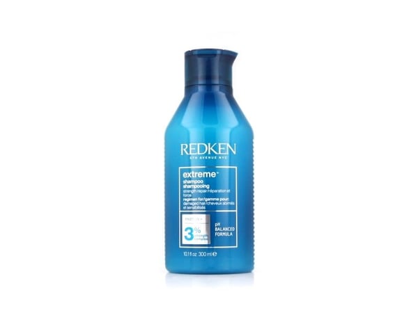 Redken Extreme Strengthening Shampoo, Kvinner, Profesjonell, Sjampo, Skadet hår, Alle farger, 300 ml