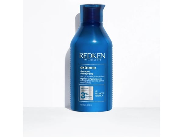 Redken Extreme Strengthening Shampoo, Kvinner, Profesjonell, Sjampo, Skadet hår, Alle farger, 300 ml