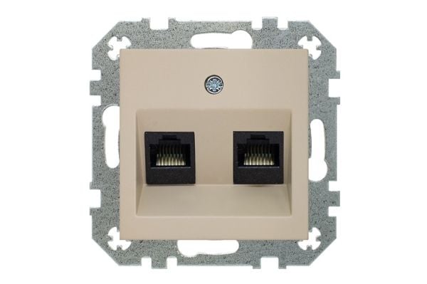 Liregus Ikl-002-01.R/Onc Tietokonepistorasia 2Xrj45