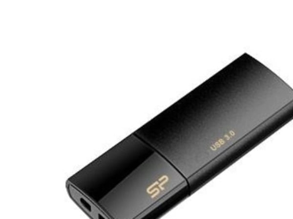 SILICON POWER Blaze B05 - USB-flashstasjon - 16 GB - USB 3.0 - klassisk svart