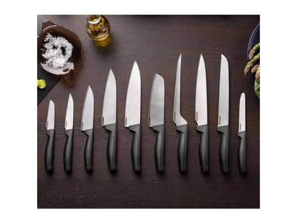 Fiskars Hard Edge - Kockkniv - Medium (17,2 cm)