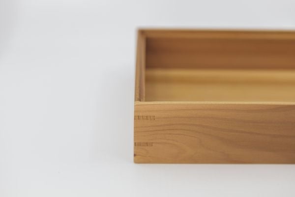 SCANDINAVIAN HOME Hinoki oppbevaringsboks i tre