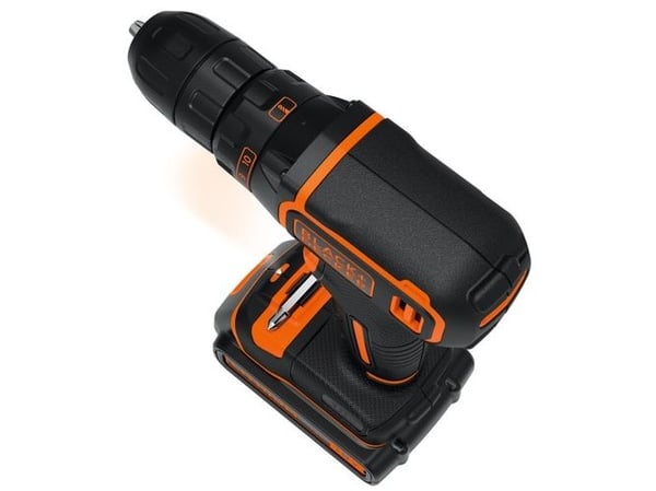 BLACK+DECKER BDCDC18BAFC - Borr/drivare - sladdlös - 1 hastighet - nyckellös chuck 10 mm - 30 N·m - 2 batterier - 18 V