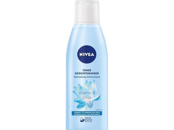 Nivea Refreshing Makeup Remover Tonic normaalille tai sekaiholle 200ml