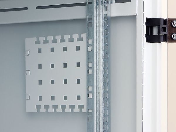 Triton RAB-VP-X12-X1, Kaapelin hallintapaneeli, Musta