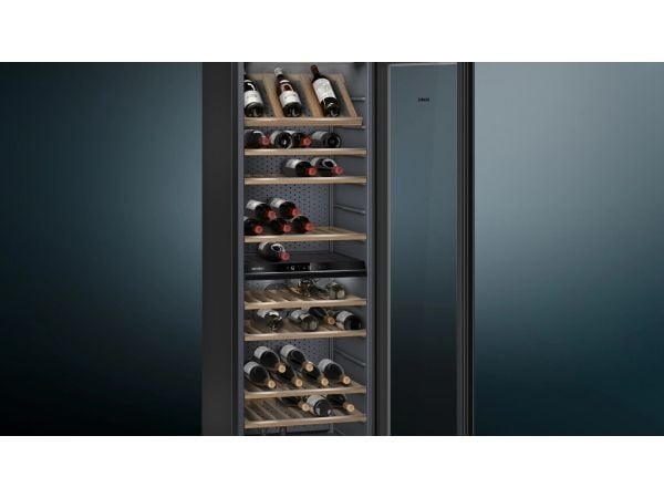 Siemens iQ500 KW36KATGA - Vinkjøler - bredde: 60 cm - dybde: 61 cm - høyde: 186 cm - 370 liter - Klasse G