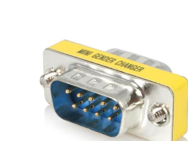 StarTech Slimline Serial DB9 Gender Changer - M/M - Serial gender changer - DB-9 (M) to DB-9 (M) - GC9SM - Seriell hann-hunnveksler - DB-9 (hann) t...