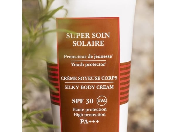 SISLEY Super Soin Solaire Youth Protector Silky Body Cream SPF30 200 ml