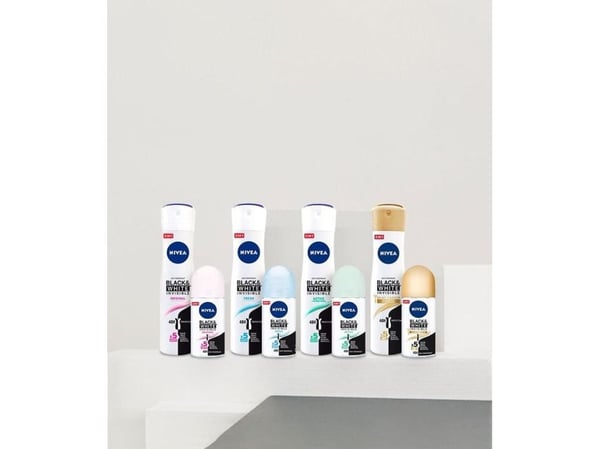 Nivea Black & White Active deodorantspray 200 ml