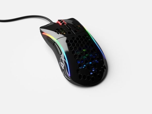 Glorious PC Gaming Race Model D-, Oikeakätinen, Optinen, USB A-tyyppi, 12000 DPI, 1 ms, Musta