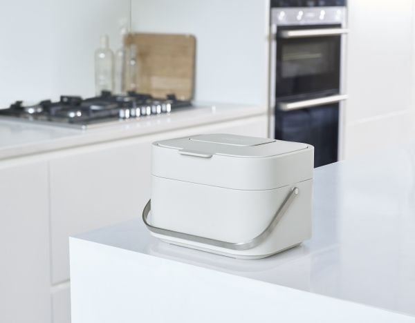 Joseph Joseph Intelligent Waste Stack kompostori 30015 beige