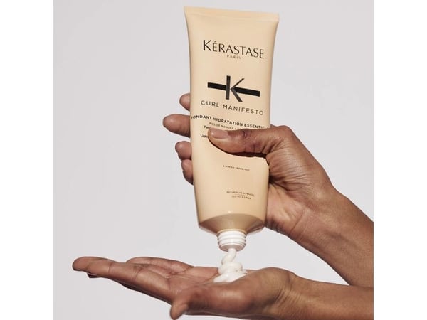 Kerastase Curl Manifesto, Kvinner, 250 ml, Krøllete hår, Anti-frizz, Fuktighetsgivende, Fuktighets krem, Reparere, 1 stykker