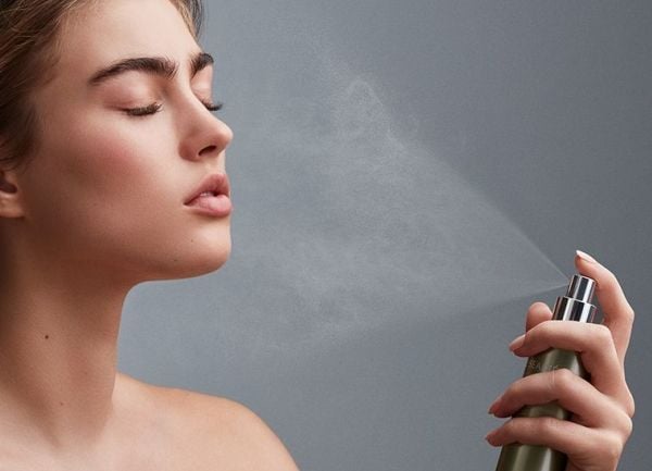 M2 BEAUTÉ ULTRA PURE SOLUTIONS, Kvinner, Normal hud, CITRUS AURANTIUM BERGAMIA PEEL OIL (BERGAPTENE-FRI), CHOLESTEROL, GHK-CU, TETRASODIUM EDTA,......