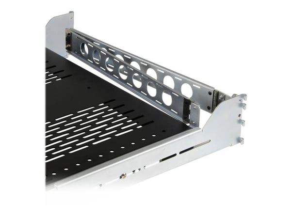 Startech 2U Vented Sliding Server Rack Shelf w/ Cable Management Arm - 27.7 to 31.6in Adjustable Mounting Depth - 50lb - 24in Deep - Rack-hylle - s...
