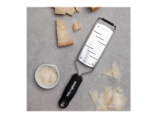 Microplane Gourmet Series - barbermaskin med parmesanost