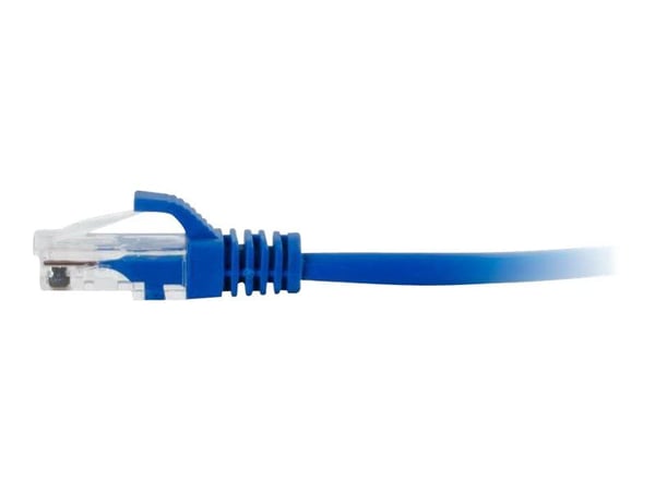 C2G Cat5e Booted Unshielded (UTP) Network Patch Cable - Koblingskabel - RJ-45 (hann) til RJ-45 (hann) - 5 m - UTP - CAT 5e - formstøpt, uten hindri...