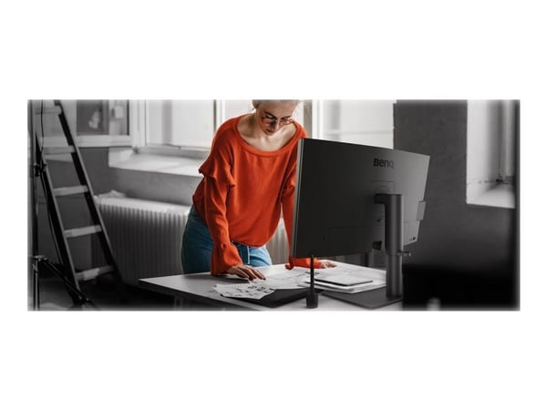 BenQ DesignVue PD3205U - PD Series - LED-skjerm - 32" - 3840 x 2160 4K @ 60 Hz - IPS - 250 cd/m² - 1000:1 - HDR10 - 5 ms - HDMI, DisplayPort, USB-C...
