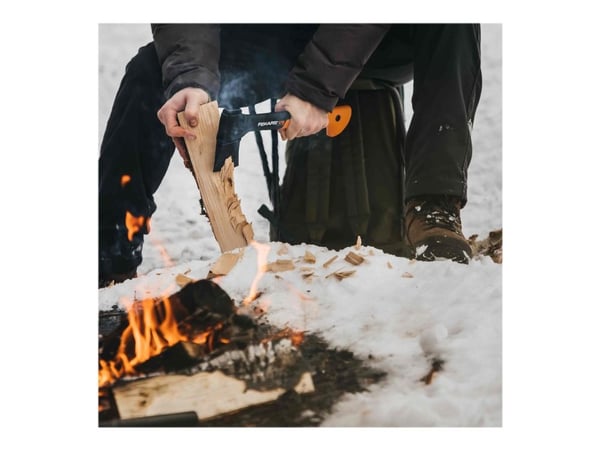 Fiskars X-Series X7 - Hoggeøks - FiberComp - XS