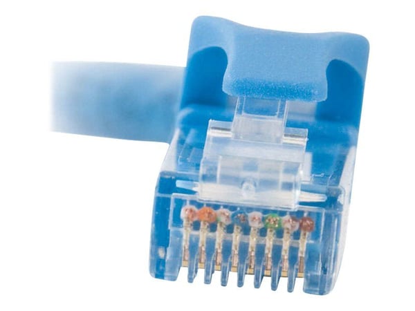 C2G Cat6 Booted Unshielded (UTP) Network Patch Cable - Koblingskabel - RJ-45 (hann) til RJ-45 (hann) - 2 m - UTP - CAT 6 - formstøpt, uten hindring...