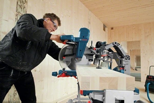 Bosch GCM 12 GDL Professional Skydekomponent-geringsav 2000W