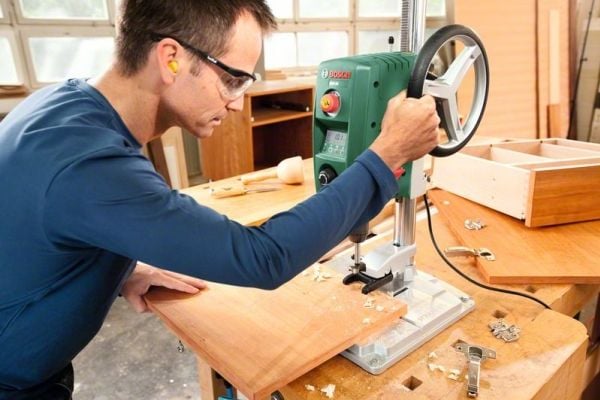 Bosch pylväsporakone PBD 40