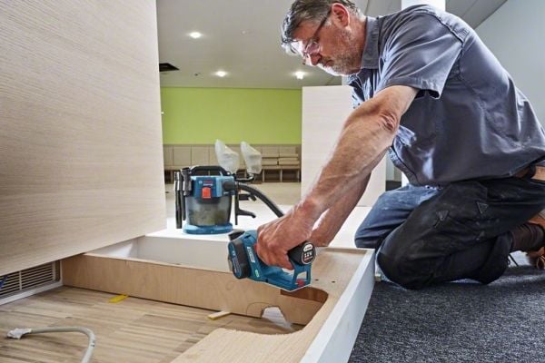 Bosch AKKUHØVL GHO 12V-20 2X3AH L-BOXX