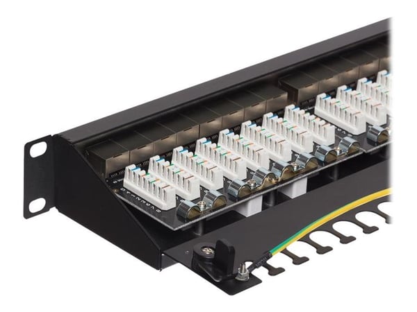 Netrack - Koblingspanel - rackmonterbar - CAT 6a - FTP - RJ-45 X 24 - svart - 19"