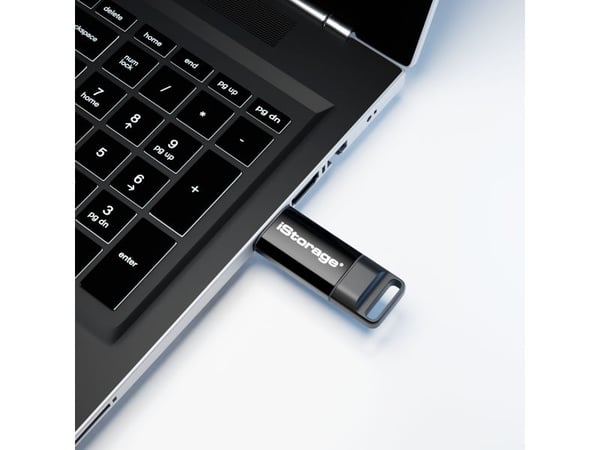 iStorage datAshur BT, 32 GB, USB Type-A, 3.2 Gen 1 (3.1 Gen 1), 170 MB/s, Muffe, Sort