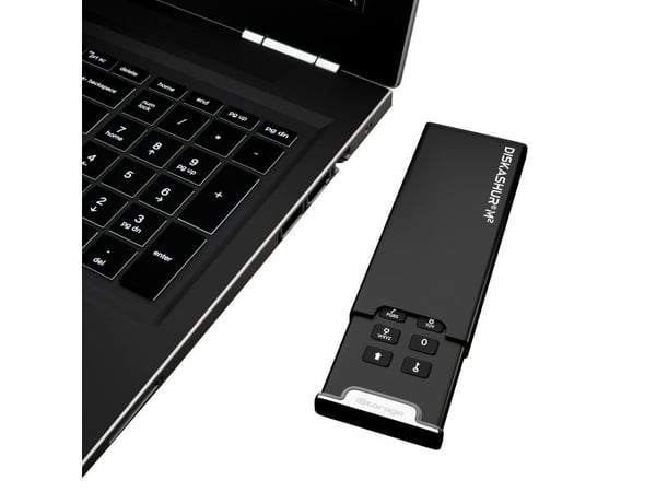 iStorage diskAshur M² - SSD - salattu - 500 GB - ulkoinen (kannettava) - USB 3.2 Gen 1 - 256-bittinen AES-XTS, FIPS 197 PUB, FIPS 140-3 Level 3 - T...