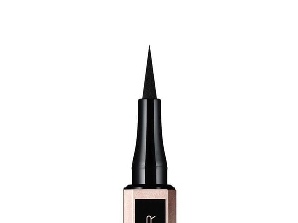 LANCOME LASH IDOLE EYELINER 01 GLANSET SVART 8ML VANNTETT