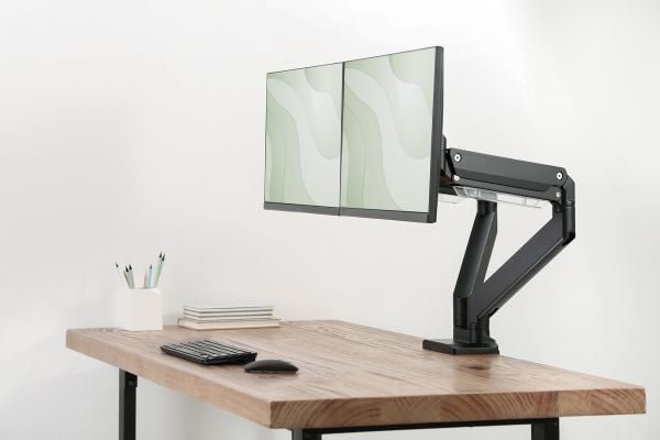 DIGITUS - Monteringssett (skrivebordsklemmemontering, 2 VESA-monteringsbøyler, 2 x svivelarmer) - for 2 LCD-skjermer / buet LCD-skjerm - gassfjær -...