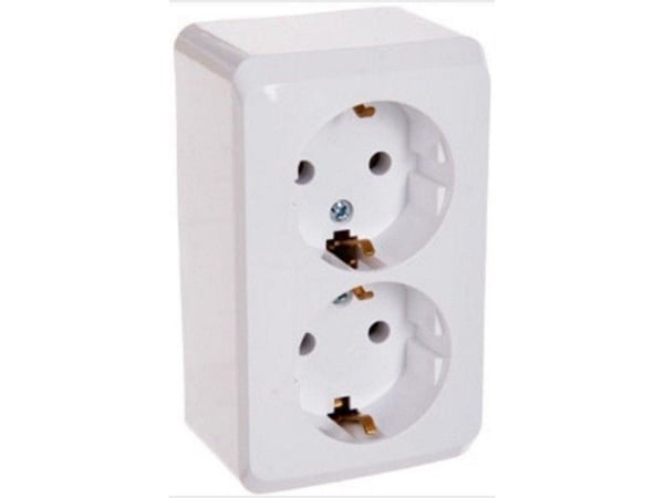 Prima SCHUKO kaksoispistorasia valkoinen prima WDE001048