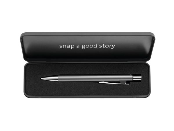Pelikan Kugelschreiber Snap Metalic K10 Platin im Etui, Klips, Uttrykkbar kulepenn med hengefeste, Blå, 1 stykker, Medium